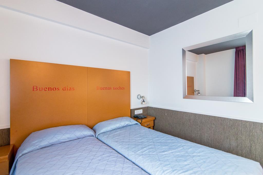 מלון ברצלונה Colors מראה חיצוני תמונה